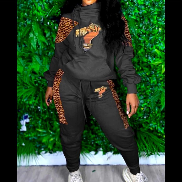 Hoodie Long Sleeve Shirt & Joggers  W/ Pockets & Money/leopard Graphics Outfit - Picture 1 of 7